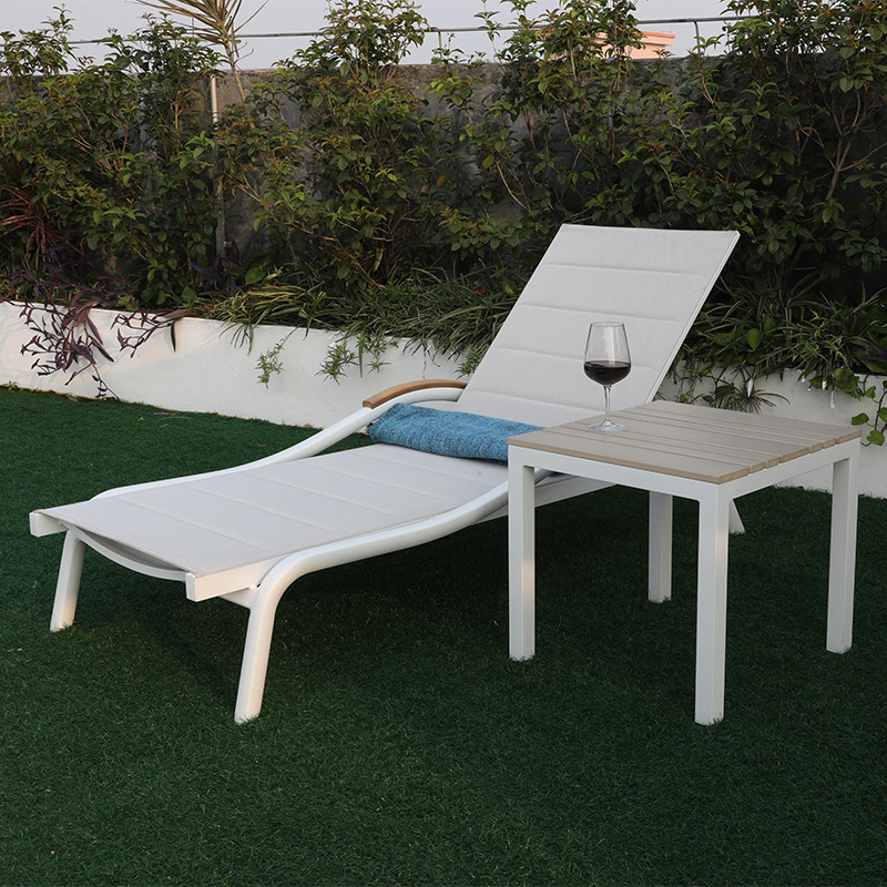 Outdoor Furniture Spain - Lettino Prendisole da Esterno Stile Nordico