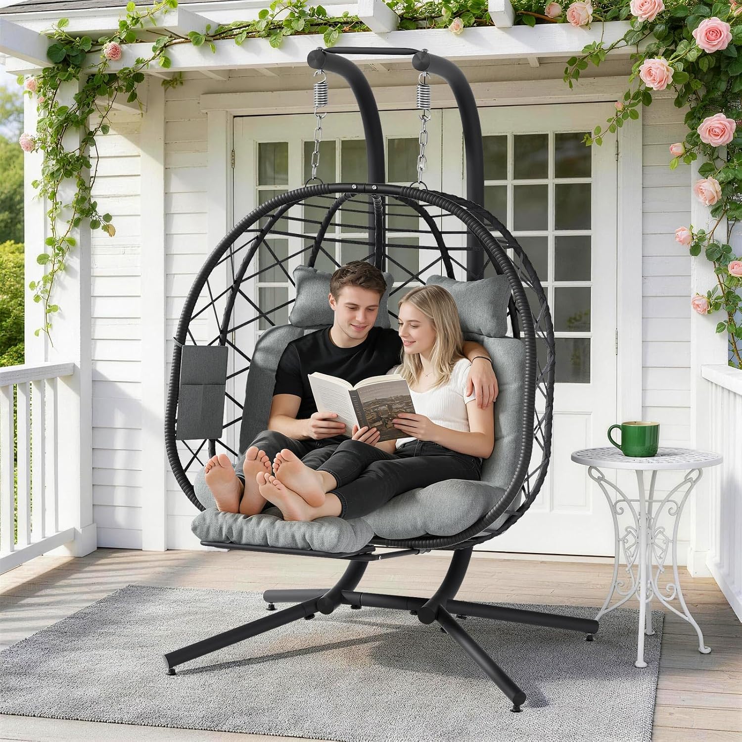 Sedia a dondolo a uovo doppia  - Hanging Egg Chair recensione e prezzo