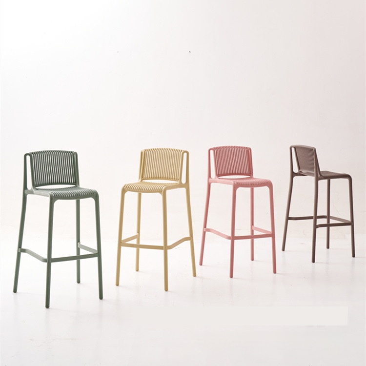 Sedie da Bar Economiche in Pla - Outdoor Furniture Kitchener recensione e prezzo