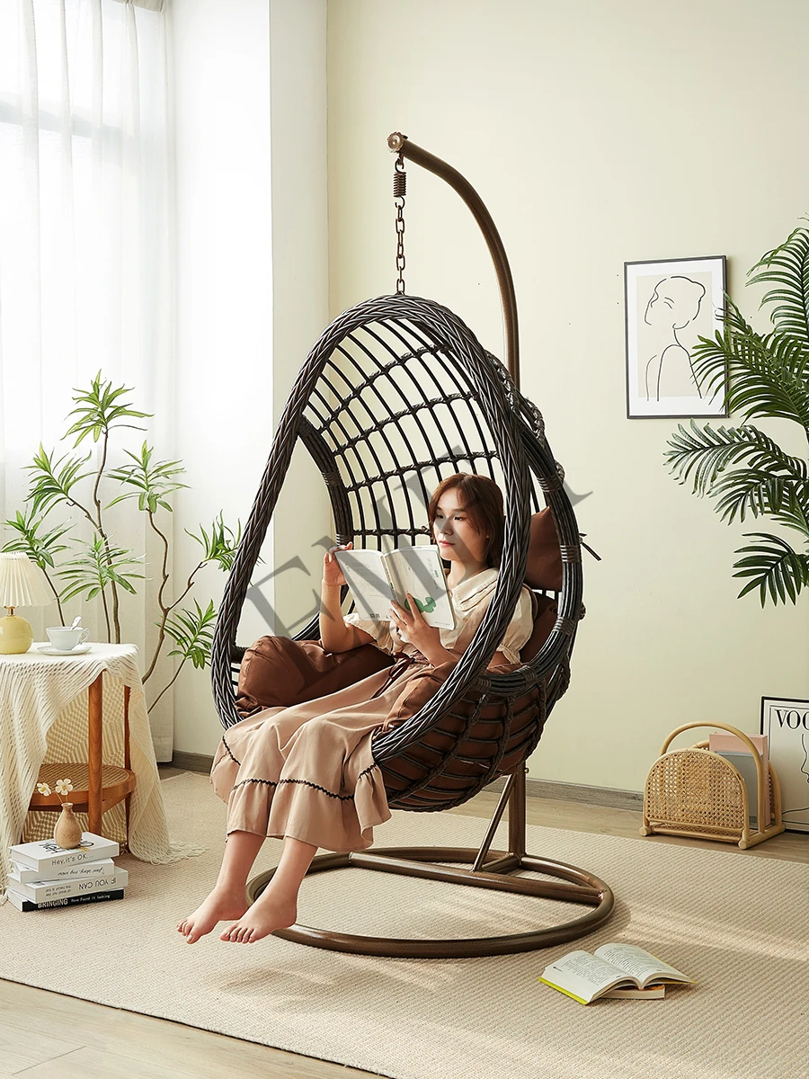 Sedia a dondolo sospesa in rat - Outdoor Furniture Rocking Chair recensione e prezzo