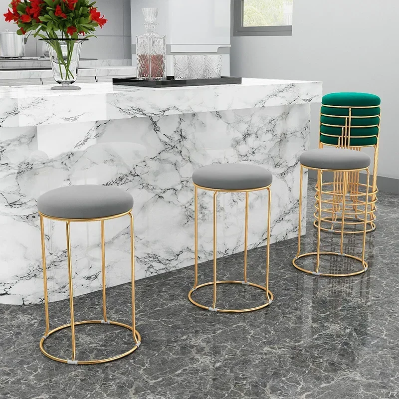 Sgabello da pranzo in velluto  - Outdoor Furniture Kitchener recensione e prezzo